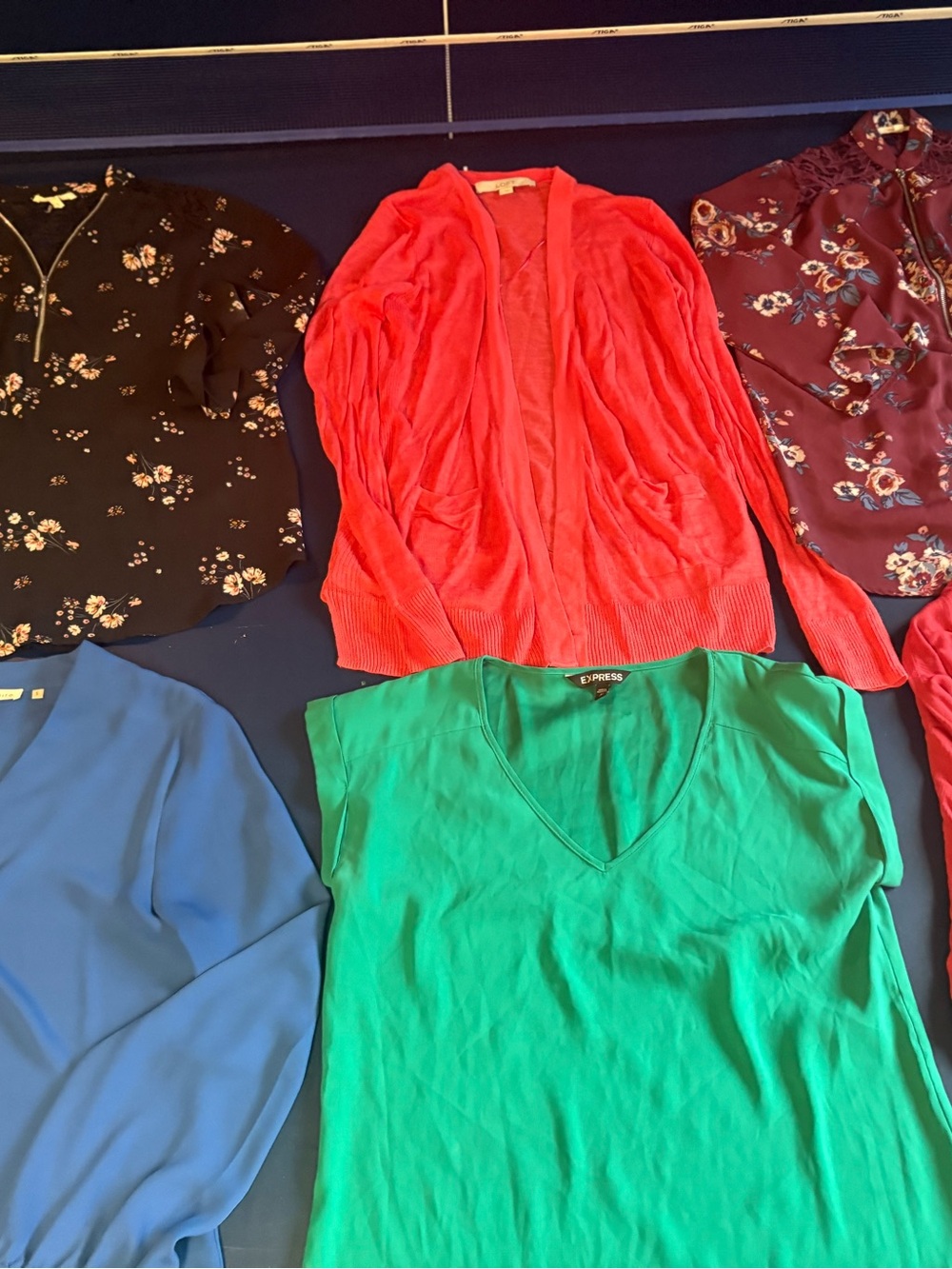 6 women’s size small dress shirts assorted styles